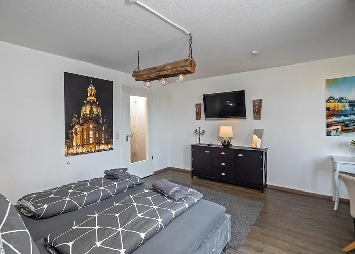 Apartment Wohnoase An Der Elbe Dresden